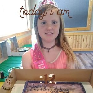 Meet your Posher, Crystal